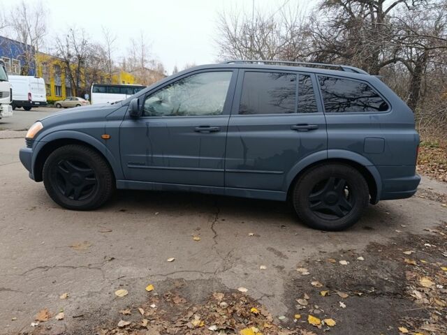 Сірий Cанг Йонг Kyron, об'ємом двигуна 2 л та пробігом 293 тис. км за 4999 $, фото 7 на Automoto.ua