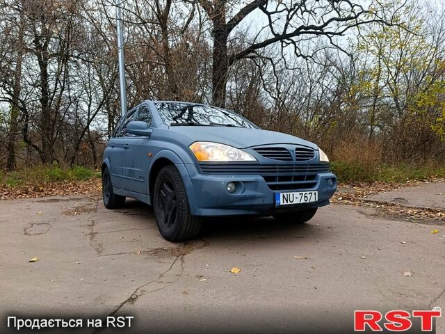 Сірий Cанг Йонг Kyron, об'ємом двигуна 2 л та пробігом 293 тис. км за 4999 $, фото 9 на Automoto.ua