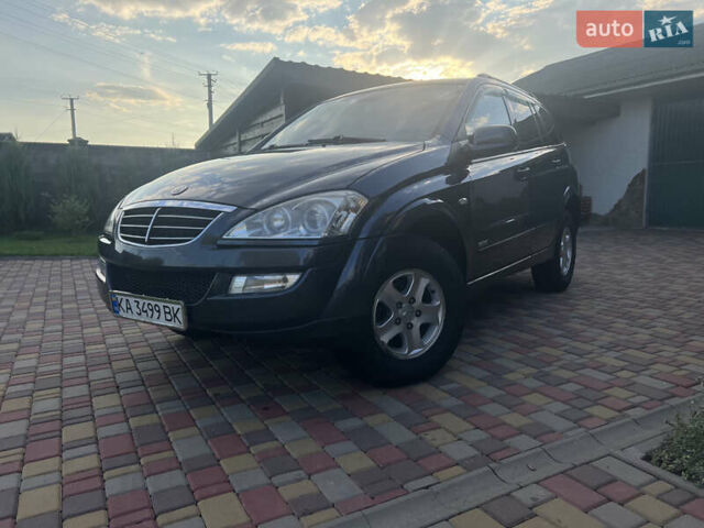 Сірий Cанг Йонг Kyron, об'ємом двигуна 2.3 л та пробігом 183 тис. км за 5950 $, фото 2 на Automoto.ua