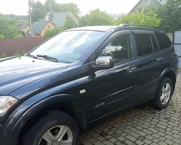 Сірий Cанг Йонг Kyron, об'ємом двигуна 2 л та пробігом 300 тис. км за 6150 $, фото 5 на Automoto.ua