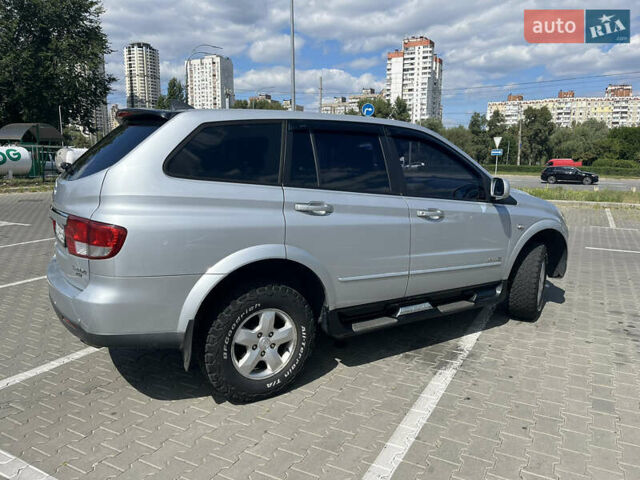 Сірий Cанг Йонг Kyron, об'ємом двигуна 2 л та пробігом 216 тис. км за 7900 $, фото 8 на Automoto.ua