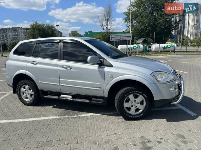 Сірий Cанг Йонг Kyron, об'ємом двигуна 2 л та пробігом 216 тис. км за 7900 $, фото 7 на Automoto.ua