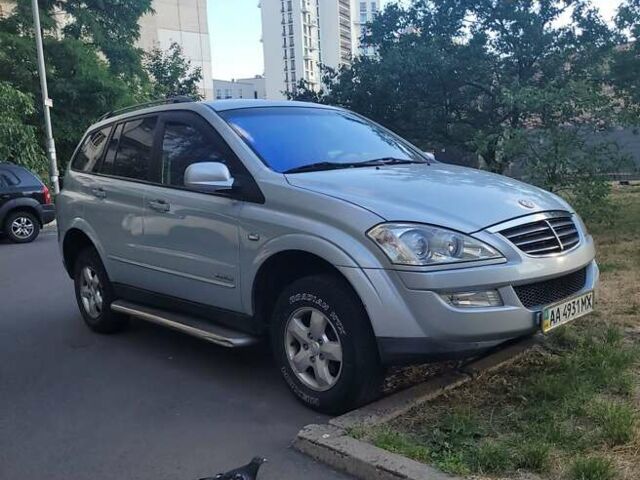 Cанг Йонг Kyron 2010 у Києві на Automoto.ua Сірий Cанг Йонг Kyron, об'ємом двигуна 2 л та пробігом 178 тис. км за 7200 $, фото 6 на Automoto.ua