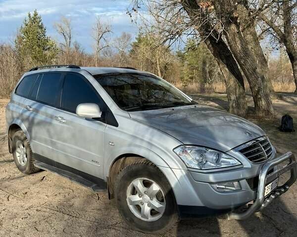 Сірий Cанг Йонг Kyron, об'ємом двигуна 2.3 л та пробігом 160 тис. км за 7600 $, фото 13 на Automoto.ua