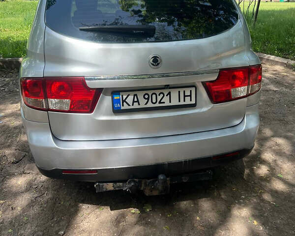 Серый Cанг Йонг Кирон, объемом двигателя 2.3 л и пробегом 320 тыс. км за 5599 $, фото 1 на Automoto.ua