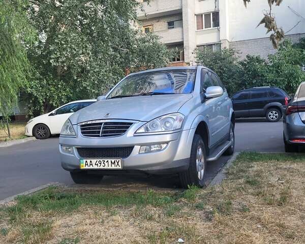 Cанг Йонг Kyron 2010 у Києві на Automoto.ua Сірий Cанг Йонг Kyron, об'ємом двигуна 2 л та пробігом 178 тис. км за 7200 $, фото 8 на Automoto.ua