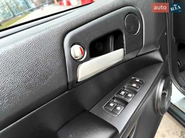 Серый Cанг Йонг Кирон, объемом двигателя 2.3 л и пробегом 163 тыс. км за 5990 $, фото 34 на Automoto.ua