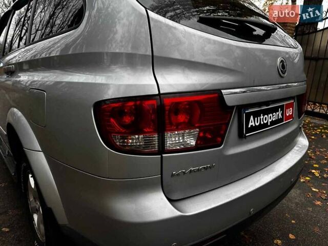 Серый Cанг Йонг Кирон, объемом двигателя 2 л и пробегом 220 тыс. км за 8390 $, фото 8 на Automoto.ua