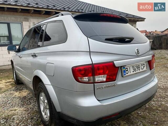 Серый Cанг Йонг Кирон, объемом двигателя 2 л и пробегом 228 тыс. км за 8000 $, фото 2 на Automoto.ua