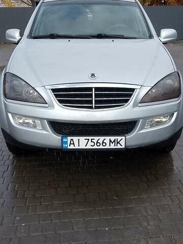 Cанг Йонг Kyron 2010 у Умани на Automoto.ua Сірий Cанг Йонг Kyron, об'ємом двигуна 2 л та пробігом 218 тис. км за 6900 $, фото 6 на Automoto.ua
