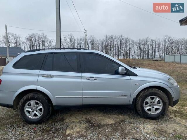 Серый Cанг Йонг Кирон, объемом двигателя 2 л и пробегом 228 тыс. км за 8000 $, фото 1 на Automoto.ua