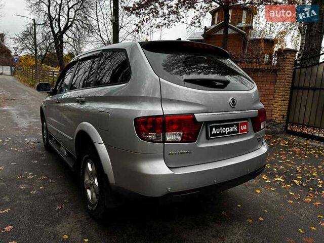 Серый Cанг Йонг Кирон, объемом двигателя 2 л и пробегом 220 тыс. км за 8390 $, фото 7 на Automoto.ua