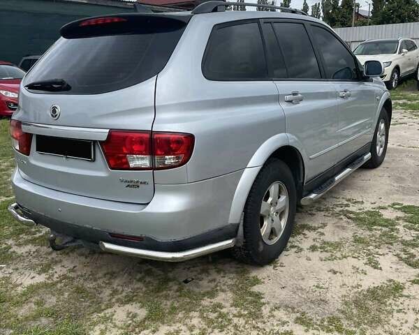 Серый Cанг Йонг Кирон, объемом двигателя 2 л и пробегом 180 тыс. км за 6500 $, фото 3 на Automoto.ua