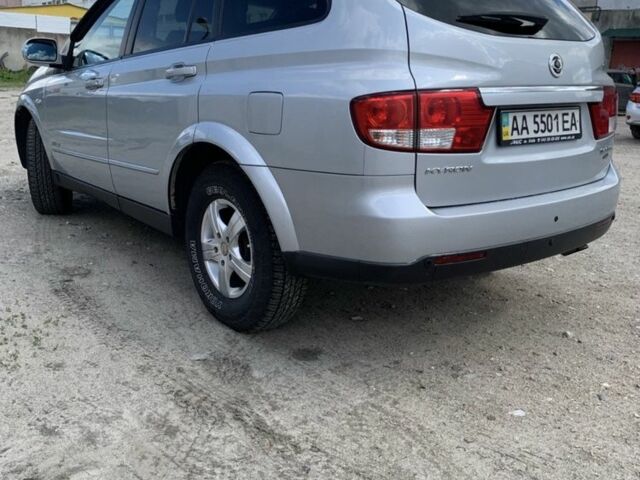 Серый Cанг Йонг Кирон, объемом двигателя 2 л и пробегом 217 тыс. км за 8500 $, фото 4 на Automoto.ua