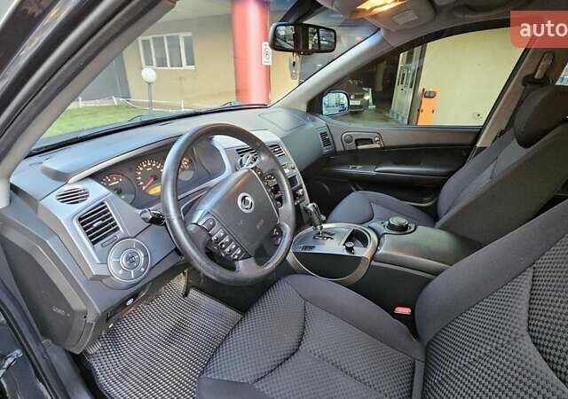 Сірий Cанг Йонг Kyron, об'ємом двигуна 2 л та пробігом 145 тис. км за 10500 $, фото 35 на Automoto.ua