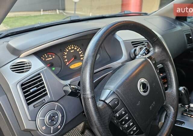 Сірий Cанг Йонг Kyron, об'ємом двигуна 2 л та пробігом 145 тис. км за 10500 $, фото 24 на Automoto.ua