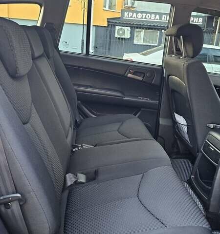 Сірий Cанг Йонг Kyron, об'ємом двигуна 2 л та пробігом 145 тис. км за 10500 $, фото 31 на Automoto.ua