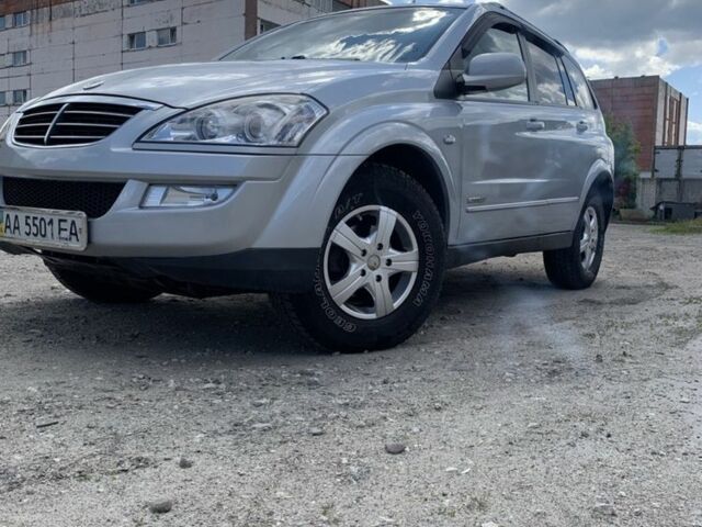 Серый Cанг Йонг Кирон, объемом двигателя 2 л и пробегом 217 тыс. км за 8500 $, фото 1 на Automoto.ua