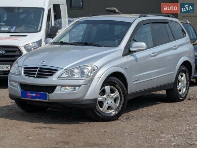 Серый Cанг Йонг Кирон, объемом двигателя 2 л и пробегом 217 тыс. км за 8900 $, фото 19 на Automoto.ua