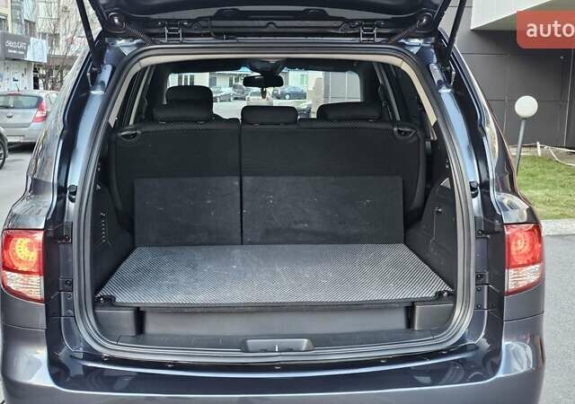 Сірий Cанг Йонг Kyron, об'ємом двигуна 2 л та пробігом 145 тис. км за 10500 $, фото 11 на Automoto.ua