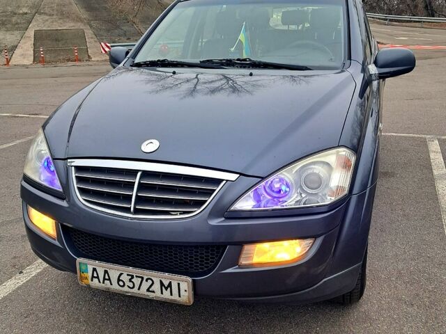 Серый Cанг Йонг Кирон, объемом двигателя 2 л и пробегом 207 тыс. км за 6500 $, фото 1 на Automoto.ua