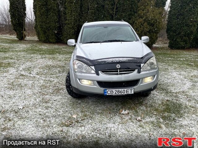 Серый Cанг Йонг Кирон, объемом двигателя 2 л и пробегом 200 тыс. км за 9000 $, фото 5 на Automoto.ua