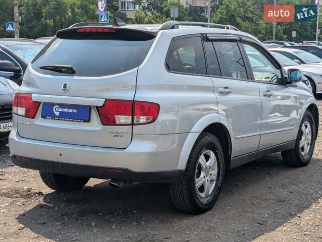 Серый Cанг Йонг Кирон, объемом двигателя 2 л и пробегом 217 тыс. км за 8900 $, фото 7 на Automoto.ua