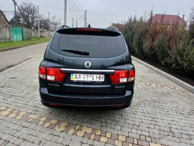 Серый Cанг Йонг Кирон, объемом двигателя 2 л и пробегом 200 тыс. км за 7800 $, фото 5 на Automoto.ua