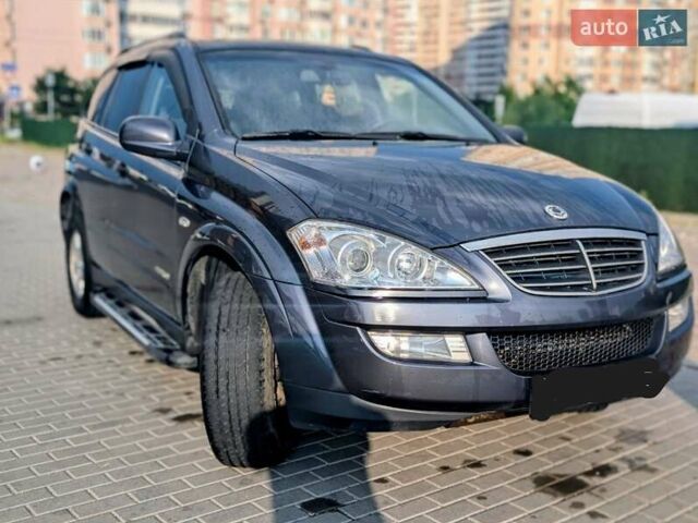 Серый Cанг Йонг Кирон, объемом двигателя 2 л и пробегом 130 тыс. км за 9400 $, фото 17 на Automoto.ua