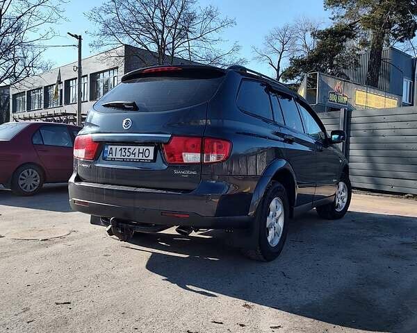 Серый Cанг Йонг Кирон, объемом двигателя 2 л и пробегом 165 тыс. км за 9000 $, фото 4 на Automoto.ua