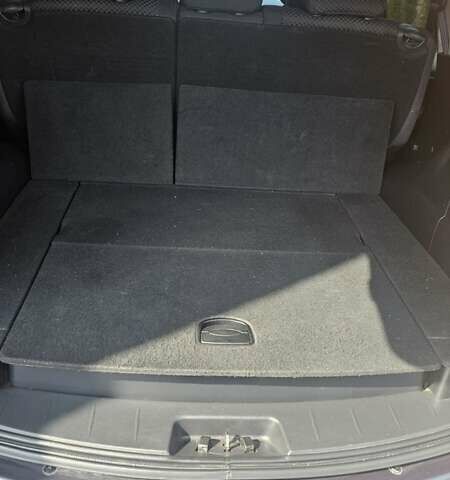 Серый Cанг Йонг Кирон, объемом двигателя 2 л и пробегом 150 тыс. км за 10000 $, фото 3 на Automoto.ua