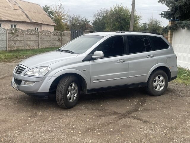 Серый Cанг Йонг Кирон, объемом двигателя 2 л и пробегом 125 тыс. км за 8500 $, фото 1 на Automoto.ua