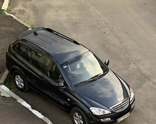 Сірий Cанг Йонг Kyron, об'ємом двигуна 2.3 л та пробігом 136 тис. км за 10000 $, фото 4 на Automoto.ua