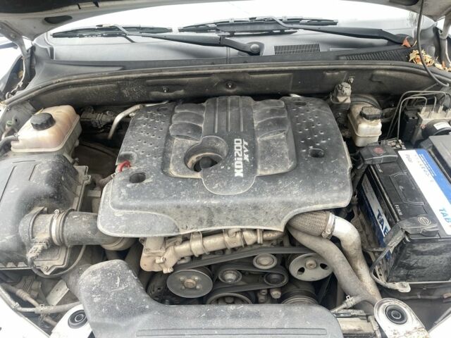 Серый Cанг Йонг Кирон, объемом двигателя 2 л и пробегом 125 тыс. км за 8500 $, фото 14 на Automoto.ua