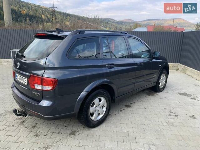 Сірий Cанг Йонг Kyron, об'ємом двигуна 2.3 л та пробігом 136 тис. км за 10000 $, фото 1 на Automoto.ua