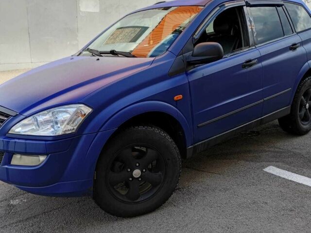 Синий Cанг Йонг Кирон, объемом двигателя 2 л и пробегом 275 тыс. км за 4500 $, фото 4 на Automoto.ua