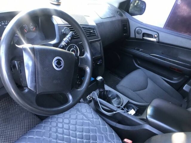 Синій Cанг Йонг Kyron, об'ємом двигуна 2 л та пробігом 260 тис. км за 5500 $, фото 2 на Automoto.ua