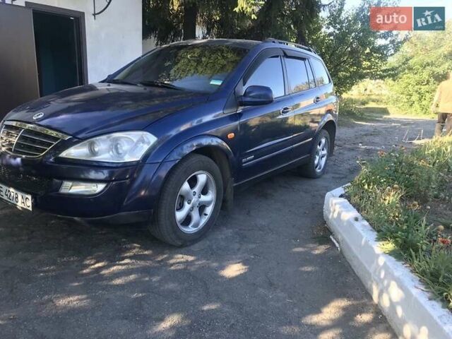 Синий Cанг Йонг Кирон, объемом двигателя 2 л и пробегом 258 тыс. км за 6300 $, фото 2 на Automoto.ua