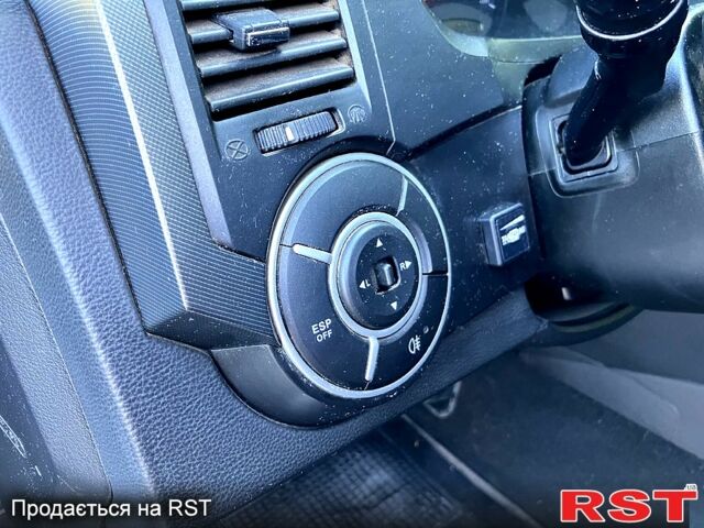 Синий Cанг Йонг Кирон, объемом двигателя 2.3 л и пробегом 180 тыс. км за 6700 $, фото 3 на Automoto.ua