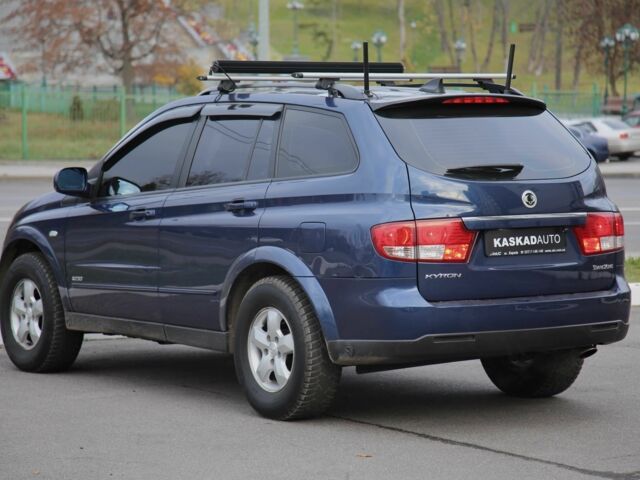 Синий Cанг Йонг Кирон, объемом двигателя 2.3 л и пробегом 108 тыс. км за 8900 $, фото 5 на Automoto.ua