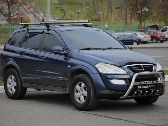 Синий Cанг Йонг Кирон, объемом двигателя 2.3 л и пробегом 108 тыс. км за 8900 $, фото 2 на Automoto.ua