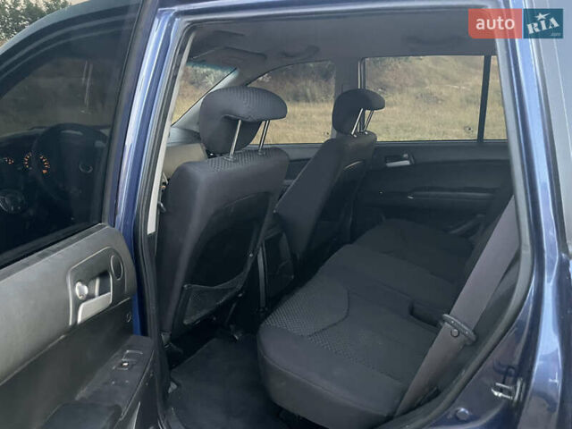 Cанг Йонг Кирон 2011 в Кривом Роге на Automoto.ua Синий Cанг Йонг Кирон, объемом двигателя 2.3 л и пробегом 138 тыс. км за 8200 $, фото 7 на Automoto.ua