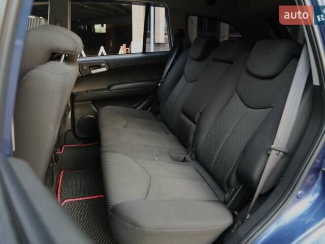 Синий Cанг Йонг Кирон, объемом двигателя 2.3 л и пробегом 108 тыс. км за 8500 $, фото 7 на Automoto.ua