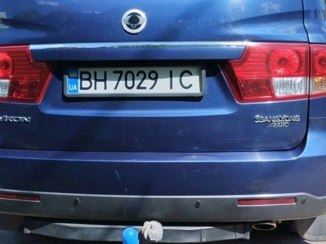 Синий Cанг Йонг Кирон, объемом двигателя 2.3 л и пробегом 107 тыс. км за 7000 $, фото 8 на Automoto.ua