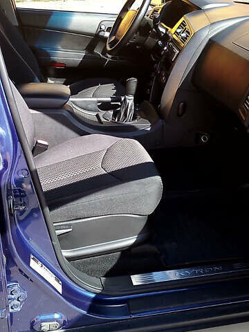 Синий Cанг Йонг Кирон, объемом двигателя 2 л и пробегом 120 тыс. км за 8600 $, фото 8 на Automoto.ua