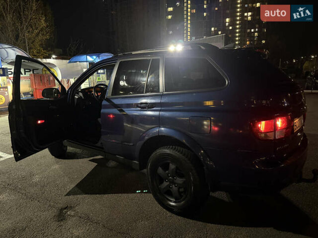 Синий Cанг Йонг Кирон, объемом двигателя 2 л и пробегом 250 тыс. км за 8000 $, фото 4 на Automoto.ua