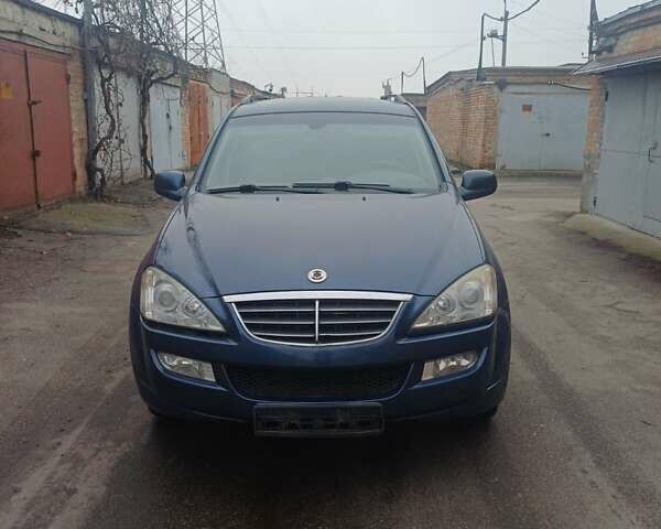 Синий Cанг Йонг Кирон, объемом двигателя 2 л и пробегом 200 тыс. км за 4999 $, фото 2 на Automoto.ua