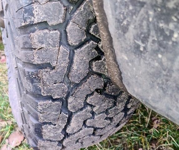 Черный Cанг Йонг Муссо, объемом двигателя 2.9 л и пробегом 255 тыс. км за 5953 $, фото 6 на Automoto.ua