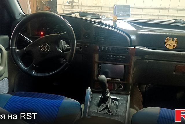 Чорний Cанг Йонг Муссо, об'ємом двигуна 2.9 л та пробігом 320 тис. км за 3300 $, фото 3 на Automoto.ua