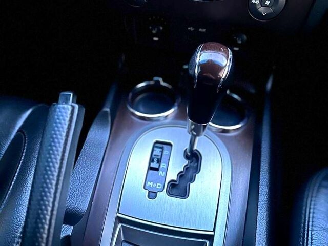 Белый Cанг Йонг Рекстон, объемом двигателя 2.7 л и пробегом 266 тыс. км за 12500 $, фото 12 на Automoto.ua